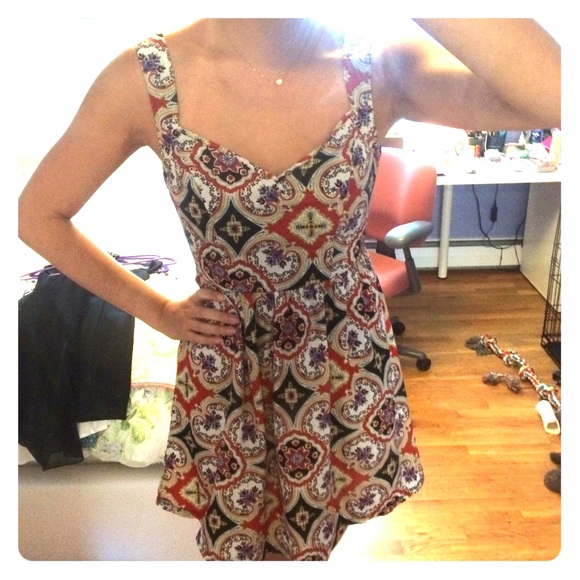 Peach Royal Print dress in Small