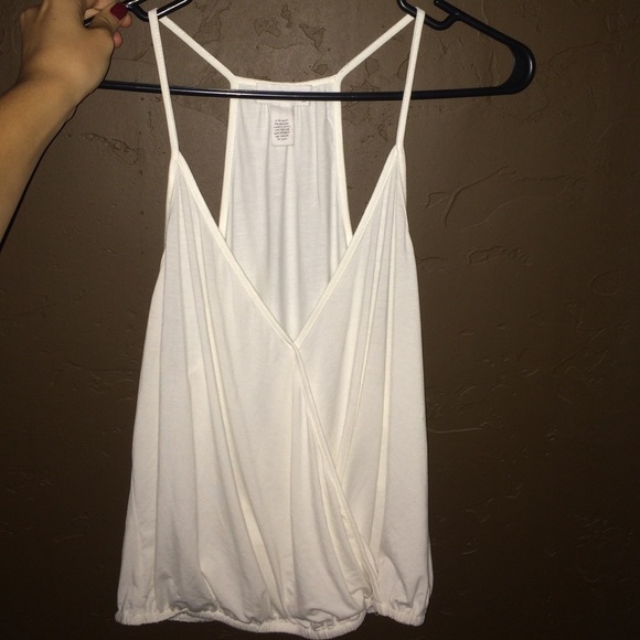 White low v Tank top