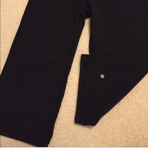 Lululemon wide leg crop