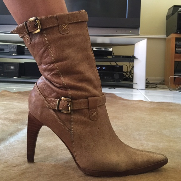 Gorgeous leather Boots!!! Size 7