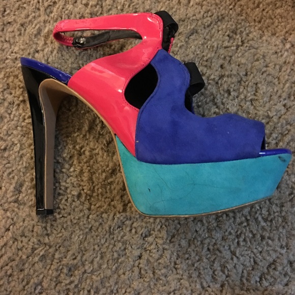 Jessica Simpson Shoes - ✅2 for $15- Jessica Simpson Heels- Size 10