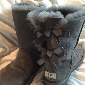 Bailey Bow Uggs