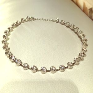 Crystal choker necklace🆕SALE $22