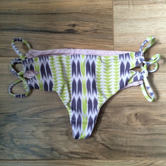 Acacia bikini bottom