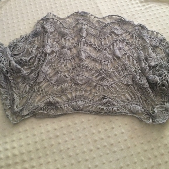 Crochet Top - Picture 2 of 3