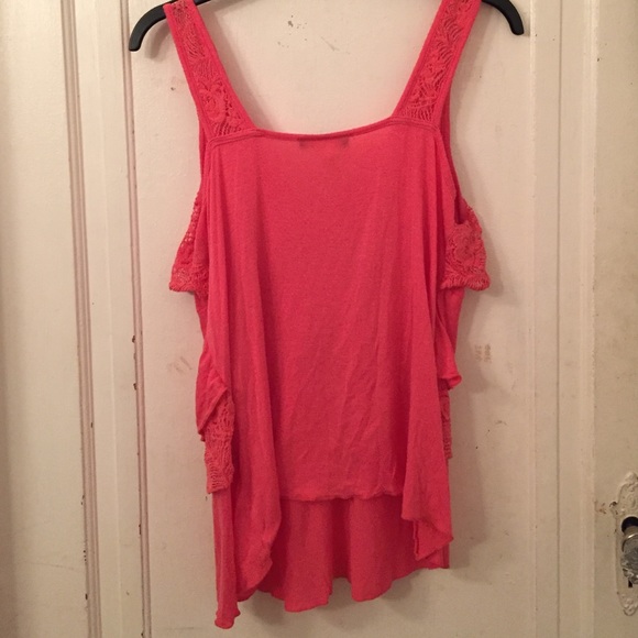Coral Lace Layered Summer Tank - Picture 4 of 4
