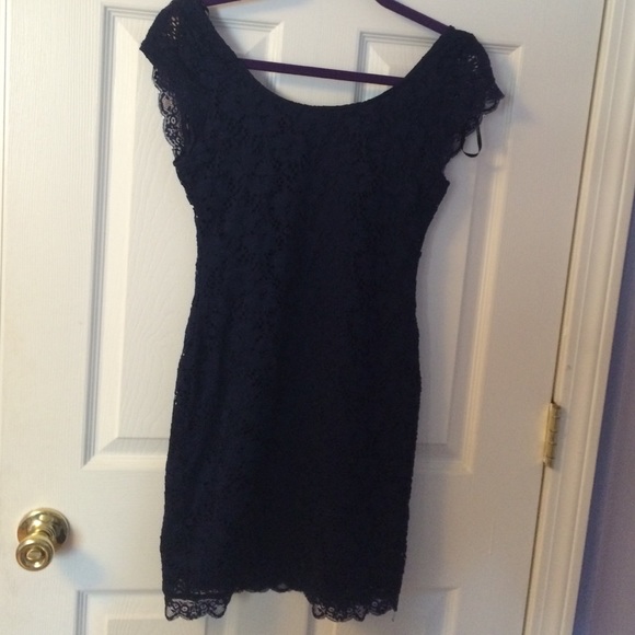 Forever21 navy blue lace dress