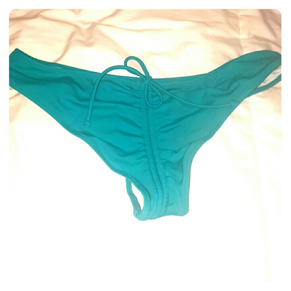 PINK! VICTORIA SECRET SWIM BOTTOM - Picture 1 of 2