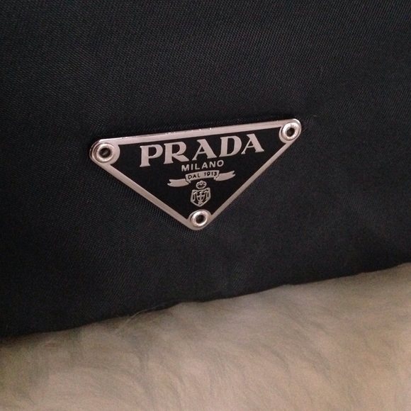 Prada shoulder bag - Picture 2 of 6