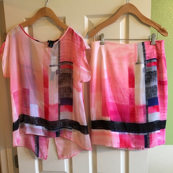 COLORBLOCK DOUBLE-LAYER TOP Printed Pencil Skirt - Picture 1 of 4