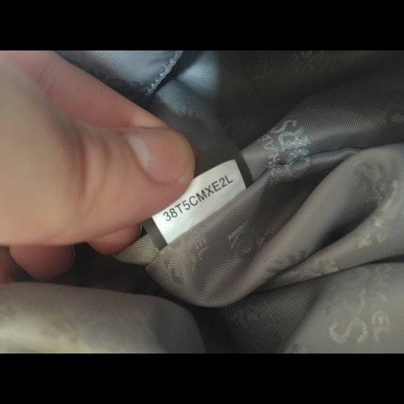 Michael Kors Shoulder Bag - Picture 2 of 4