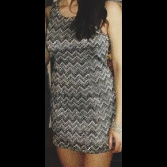 Esley Metallic geo print dress - Picture 1 of 4