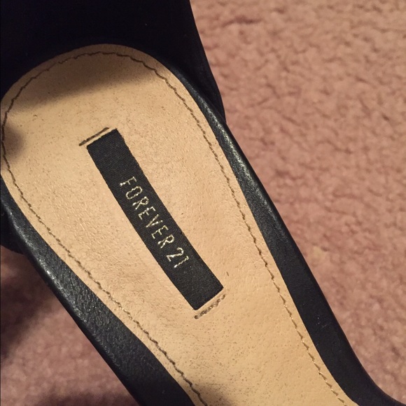 Forever 21 heels - Picture 2 of 3