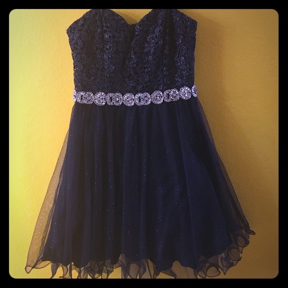 Strapped navy blue homecoming dress