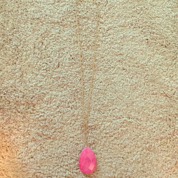 Dottie Couture Boutique pink stone drop necklace