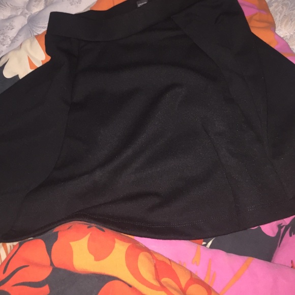 Black skirt