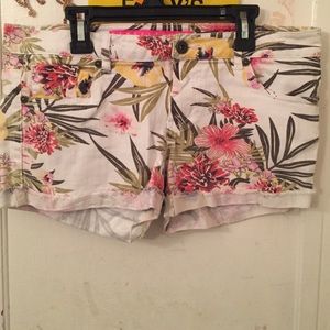 Hawaiian Print White Denim Shorts