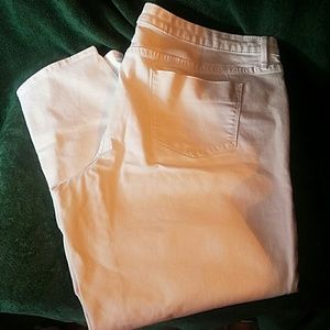 Mid rise cropped denim jeans