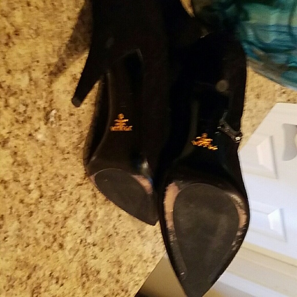 Prada black zip up booties - Picture 2 of 4