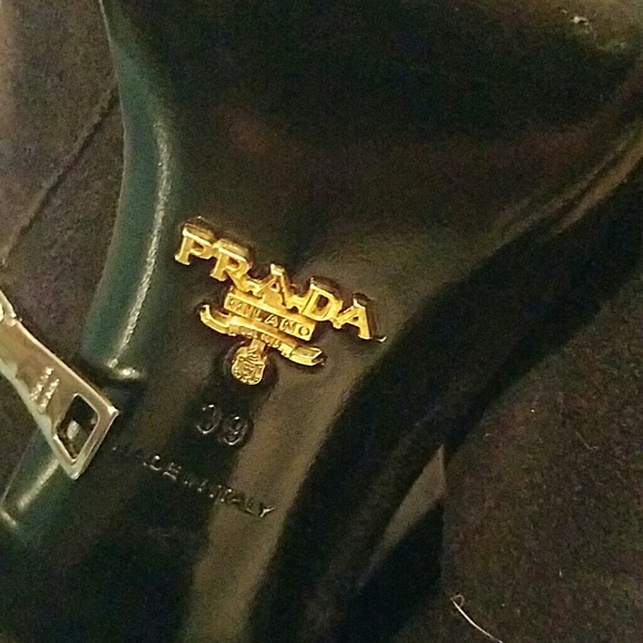 Prada black zip up booties - Picture 3 of 4