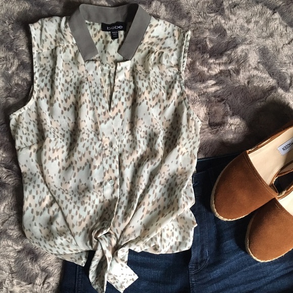 EUC Sleeveless Leopard Print Top
