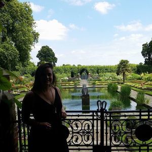 Meet your Posher, Beth