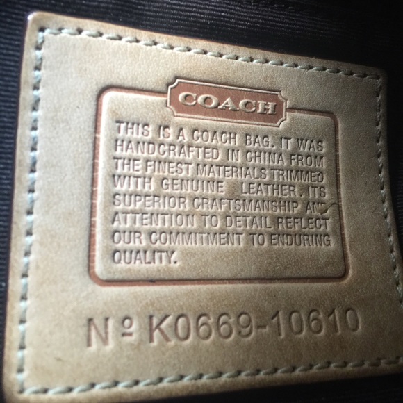 Coach Shoulder Bag - Picture 2 of 4