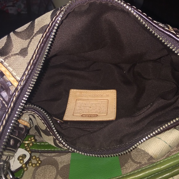 Coach Shoulder Bag - Picture 3 of 4