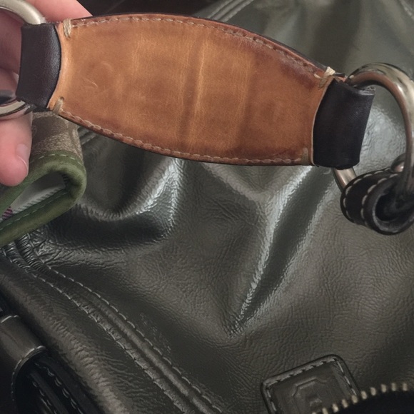 Coach Shoulder Bag - Picture 4 of 4