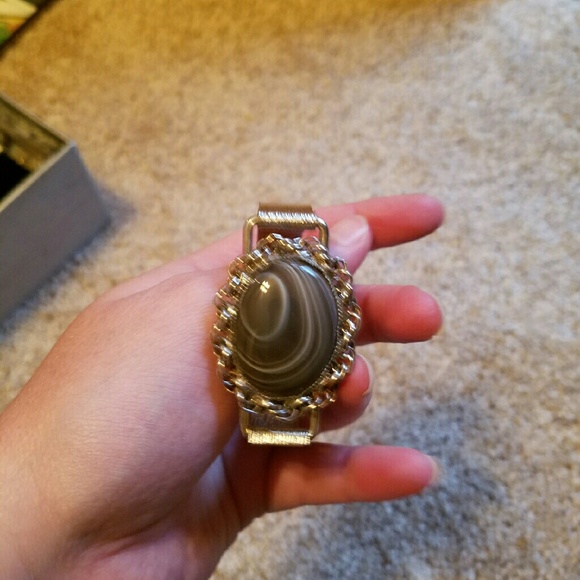 Stunning stone bracelet