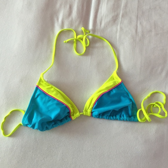 Bikini top