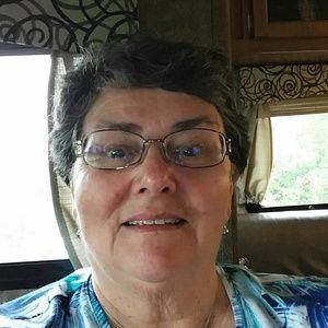 Meet your Posher, Carol