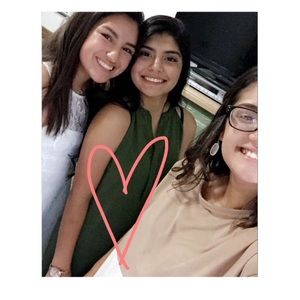 Meet your Posher, Aracely