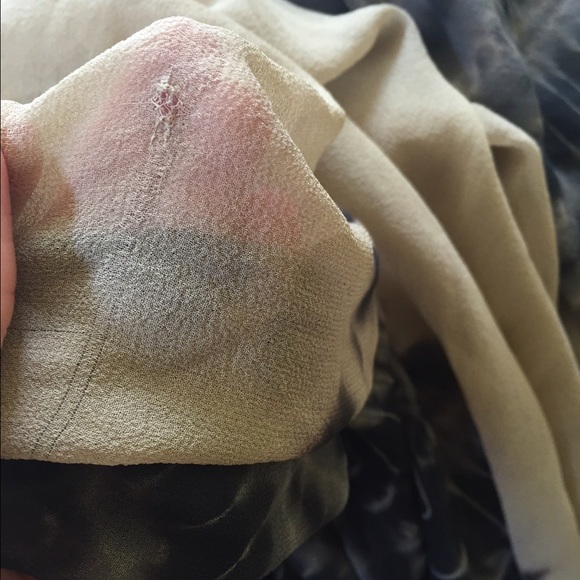 βSOLDβ - Picture 3 of 4