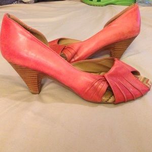 Crown Vintage small heel