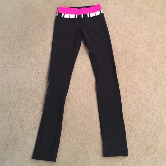 lululemon size 4 skinny groove pant