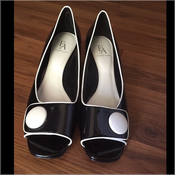 Etienne Aigner Shoes - Etienne Agner 🎀Open Toed Dressy Wedge