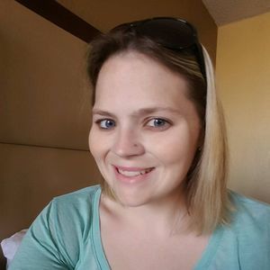 Meet your Posher, Casey