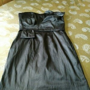 Gray strapless dress