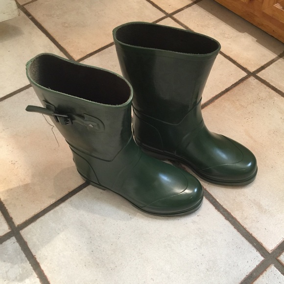 Rain boots
