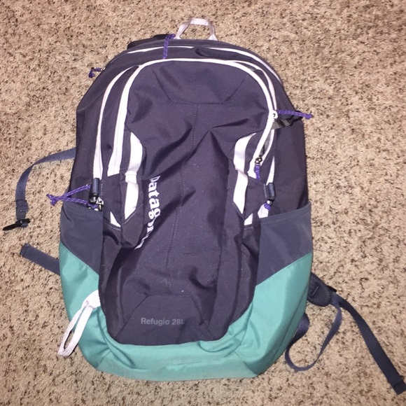 Patagonia Refugio 28L backpack