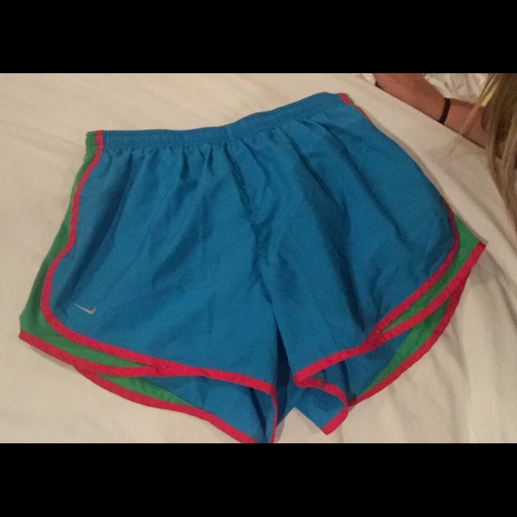 Nike shorts - Picture 1 of 1