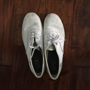 white keds