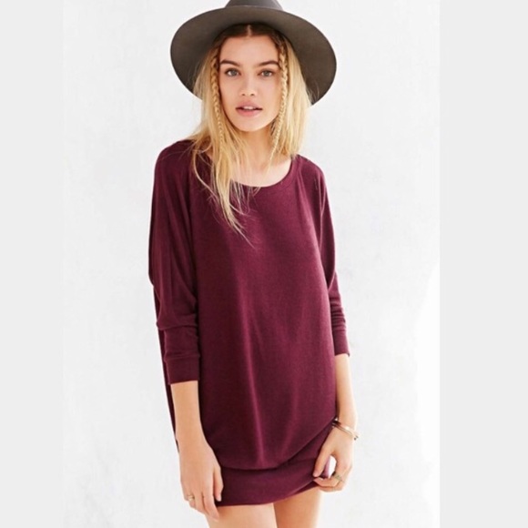 Urban Outfitters Sweaters - LAST CHANCE EVERGREEN kimchi blue sweater tunic