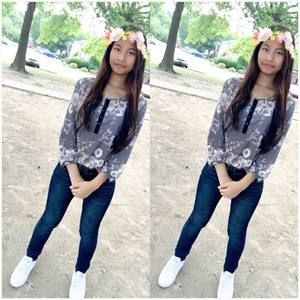 Meet your Posher, Sofia