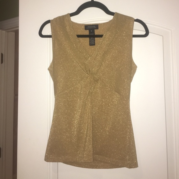 Jones New York gold top