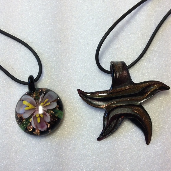 Choice of Lampwork Necklace on Adj. Leather Cord - Picture 3 of 4