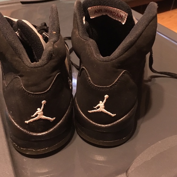 Black Jordan's - Picture 3 of 4