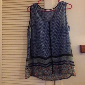 Liz Claiborne sleeveless top