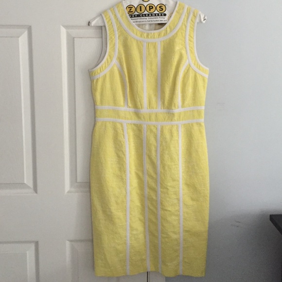 🌼🐝Calvin Klein 10 Sleeveless Yellow Dress